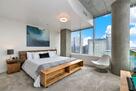 Spire Corner Unit Stunning MountainViews