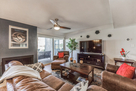 Living room pic 4