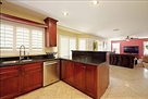 Plenty of space to work on the granite counte