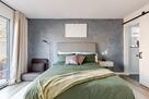Queen+single bed. Bathroom. Patio to backyard