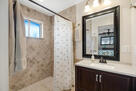 NE ensuite shower