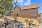 Peaceful Hill Country Furnished Home