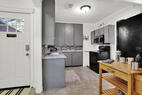 Fully furnished kitchen