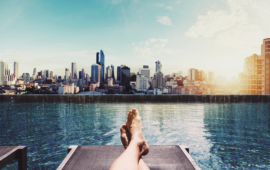 Rooftop Pool in Fully furnished apartment