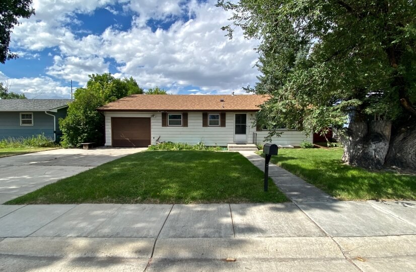 Furnished Executive Home Gillette WY
