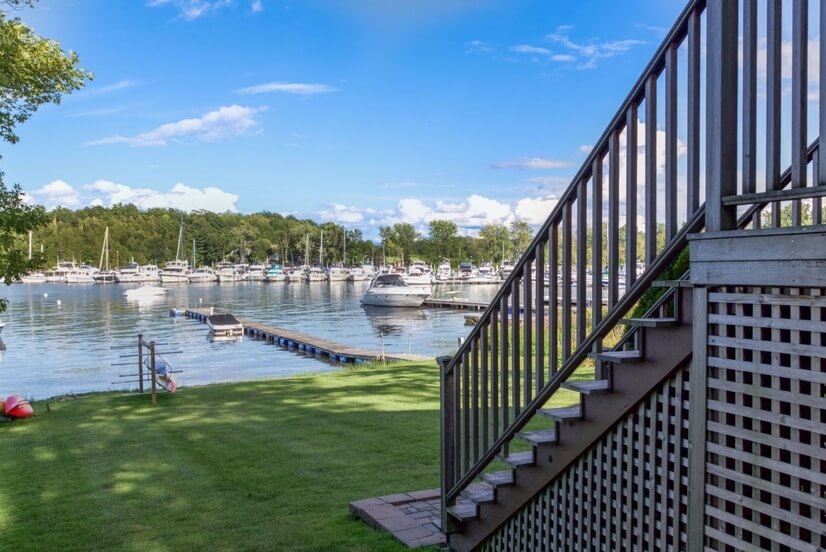 Luxury Lakefront Home/Sauna/Dock/Kayaks