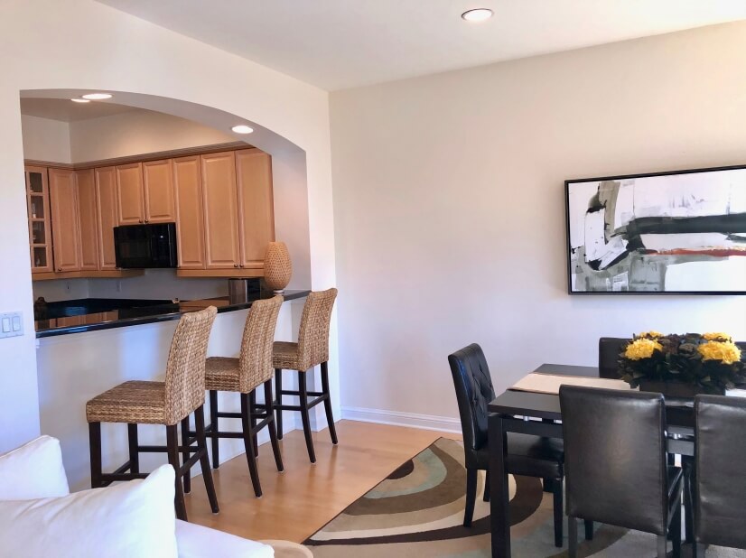 Kitchen and bar area