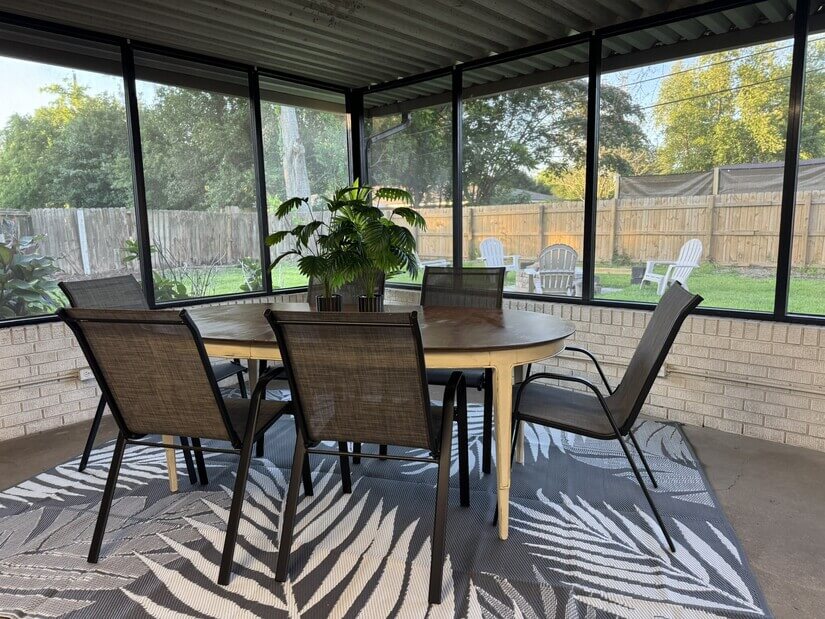 2 BR Home Office 2 BA Furnished House 