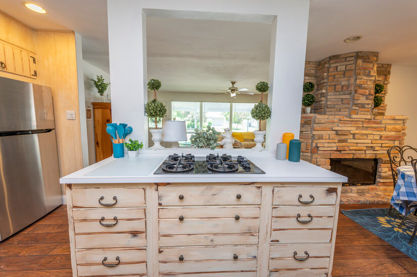 Take advantage of every chef’s preference – a gas stove.