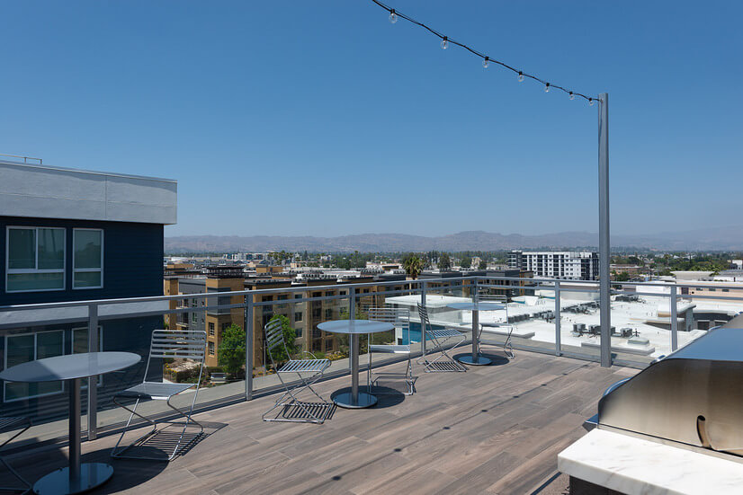 Roof Top Lounge