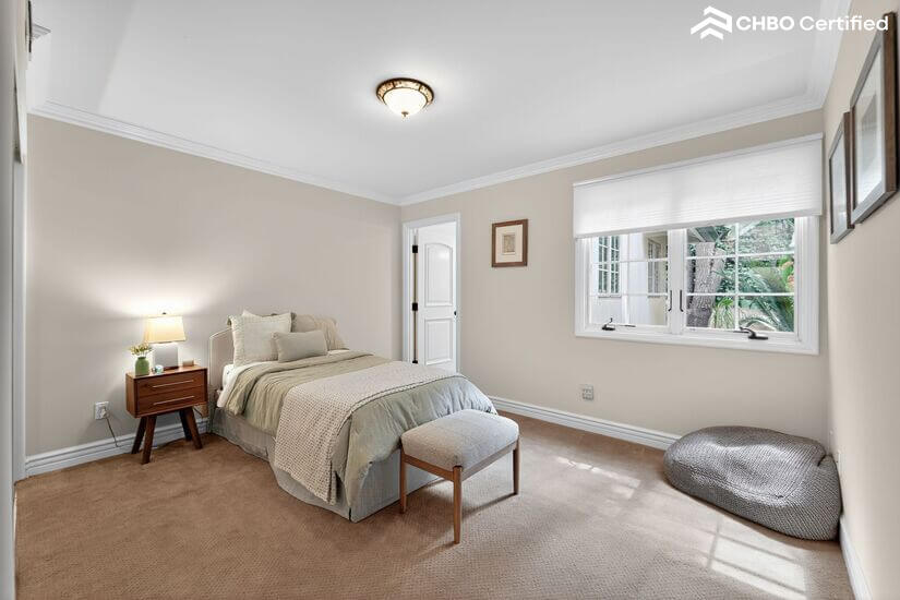 Downstairs Bedroom 1