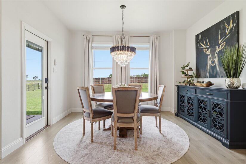 Elegant Dining Area