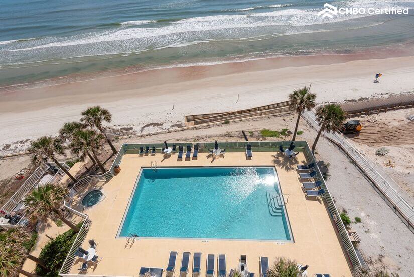 Luxurious Oceanfront MidTerm Rental