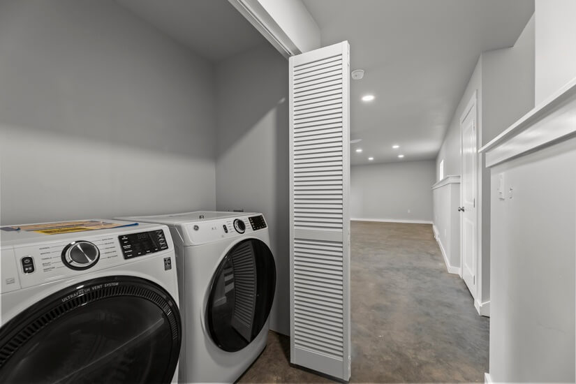 Private Big Sky Area Corporate Home