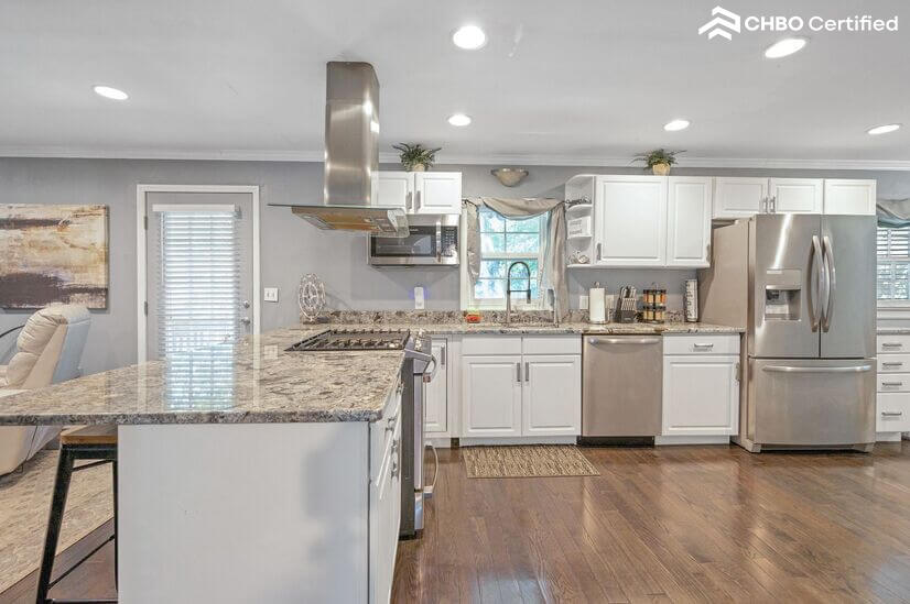 Cozy Modernized Home Near ATL Airport