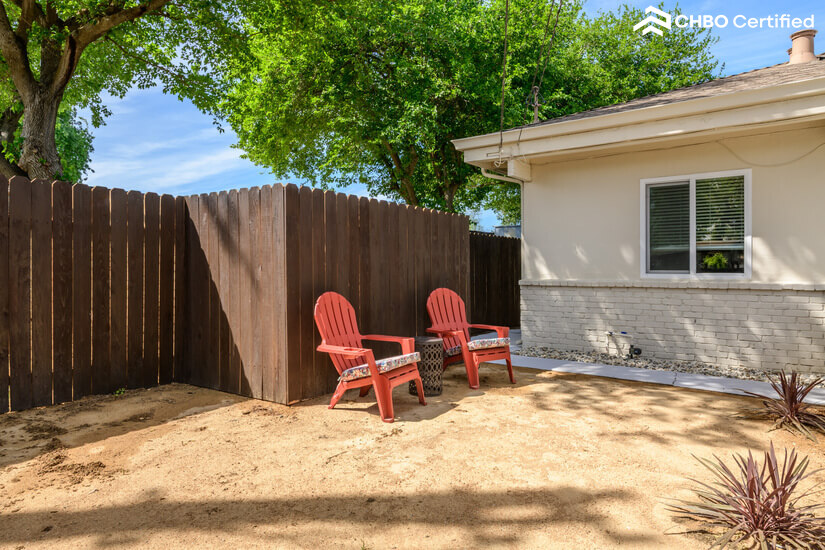 Heart of Winters  Fully Furnished 2BR