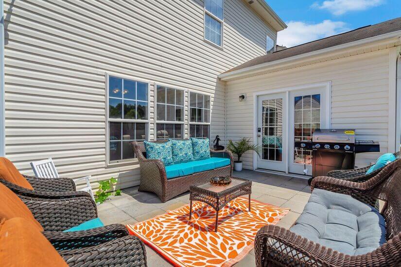 5 Bedroom Home Fence Hot Tub Park Arcade