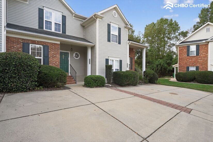 Furnished Cozy Townhouse in Charlotte