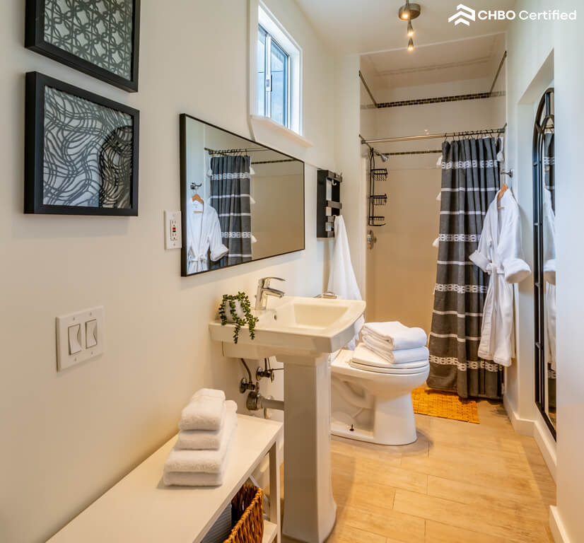 Furnished 2 bd HOME  in Santa Barbara