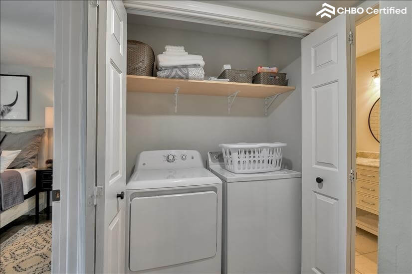 Full washer and dryer