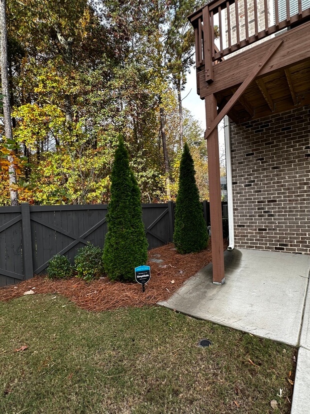 Walkway from driveway to front door