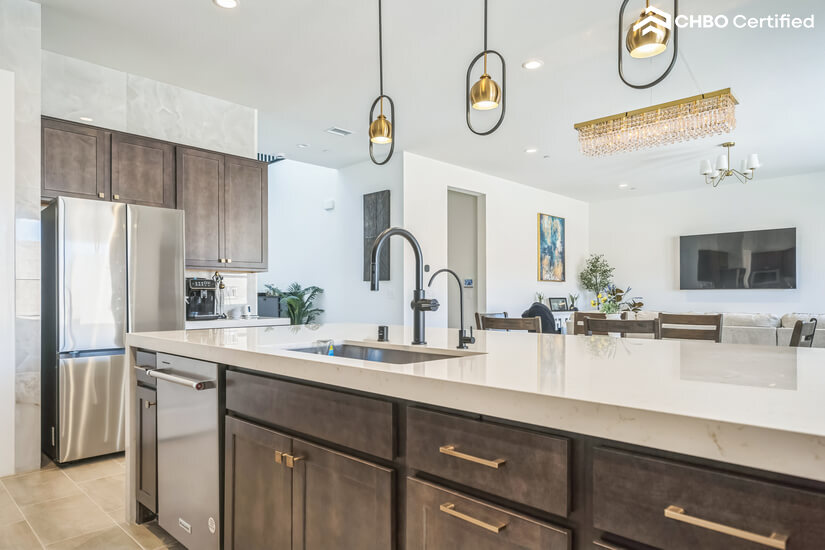 New 4BR Luxury Home with Amenities