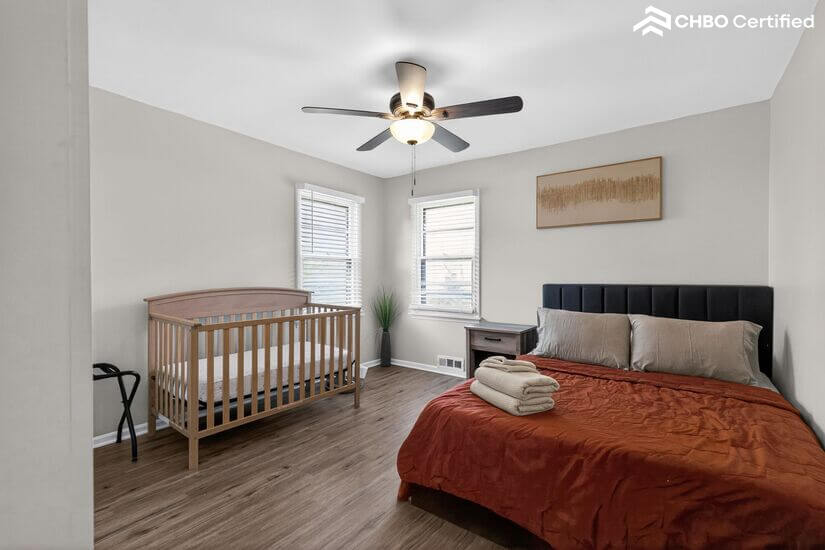 Renovated Quiet Safe Near Everything 