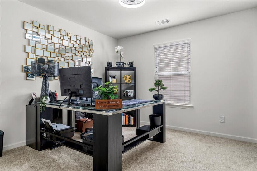 Bedroom 3/ Office Photo