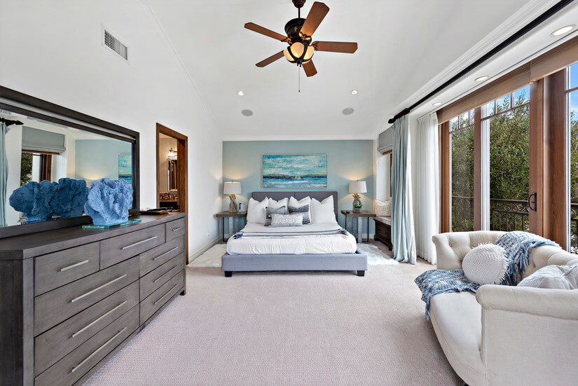master suite with sitting area