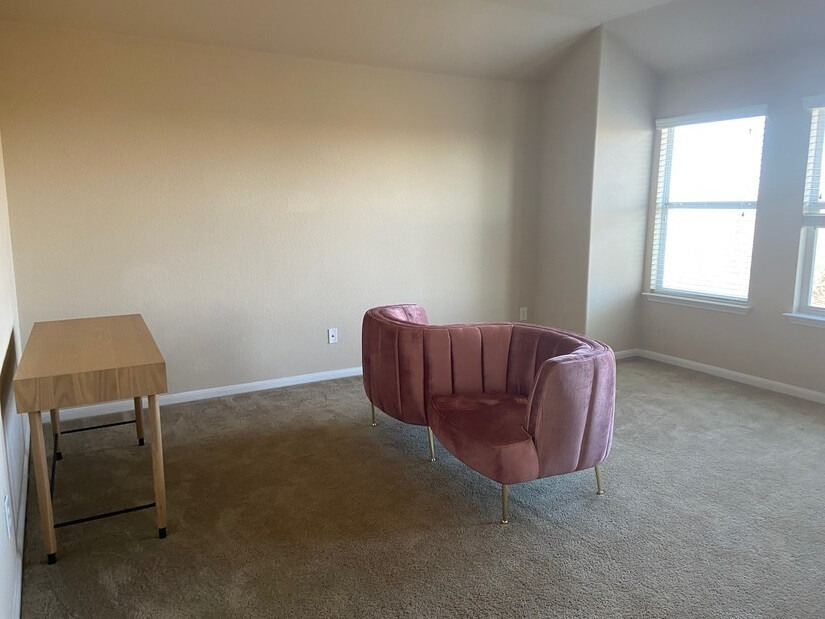 game room with desk with two couches