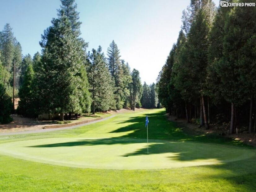 Sequoia Woods Golf Course