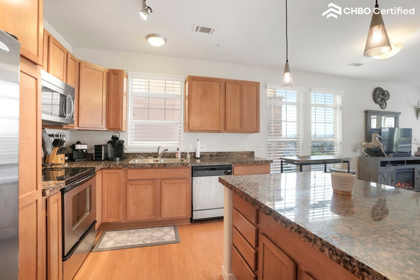 Beautiful granite countertops.