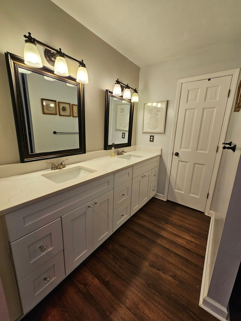 Townhouse Furnished (Park - Front Door)