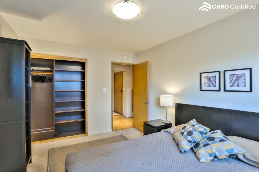 Seattle Furnished 1 Bed Condo