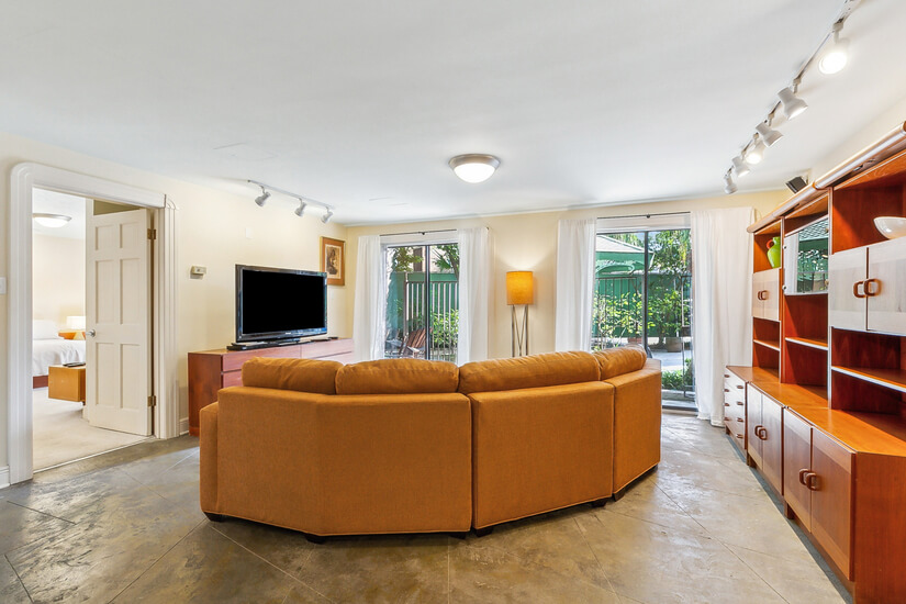 New Orleans Corporate Housing Near Lake