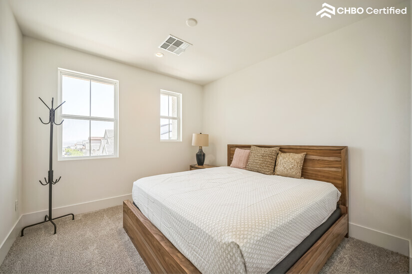 New 4BR Luxury Home with Amenities