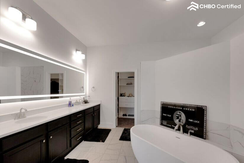 Fully Furnished Home in Gated Community