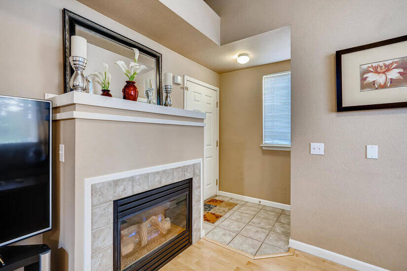 3 Bedrm End Unit Townhome Palomino Park