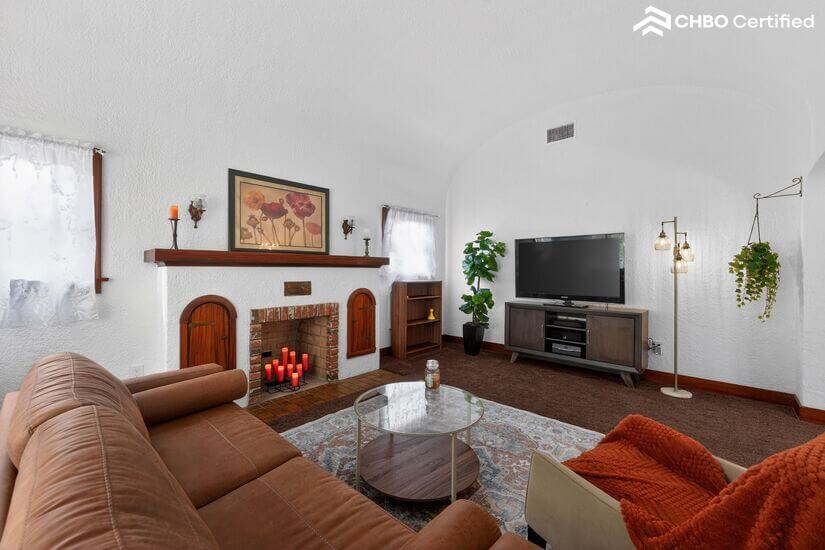 Newly Renovated Furnished home Redlands 