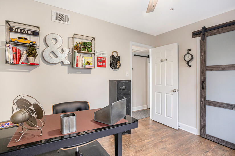 Separate Office with electric height adjustable Desk