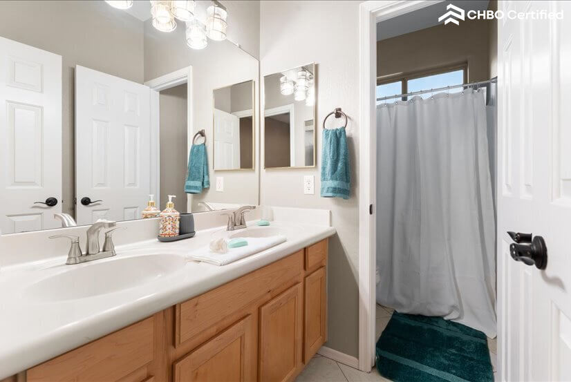 Upscale Furnished Home Rental in Mesa