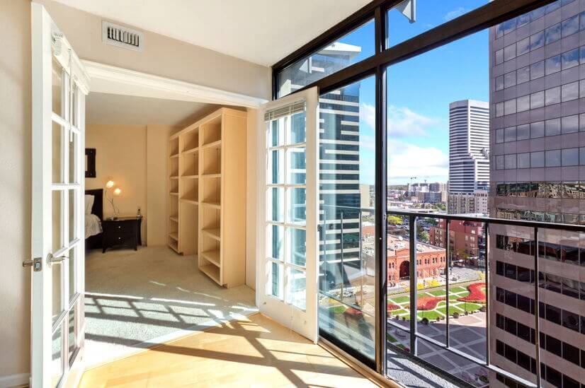 1 Bedroom/1Bath   Den in Downtown Denver