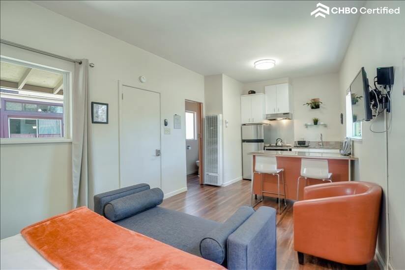 San Francisco Furnished Bungalow