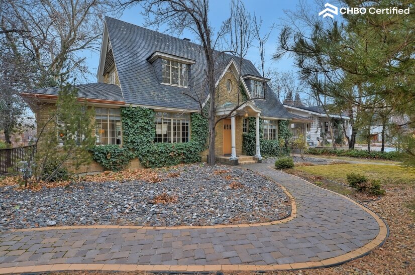 Historical SW Reno fully furnished corporate