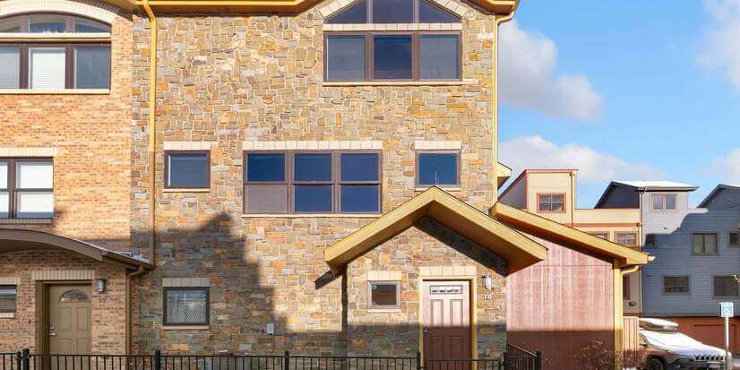 2 Bedroom Townhouse Willow Street Lofts