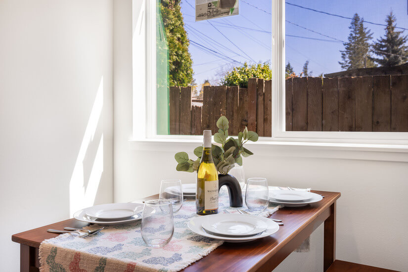 Turnkey 2BR Furnished Home Near UW