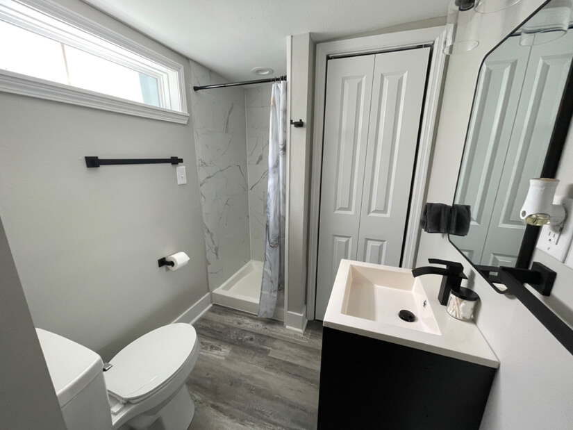 Beautiful Tiny House Cottage near Beach 