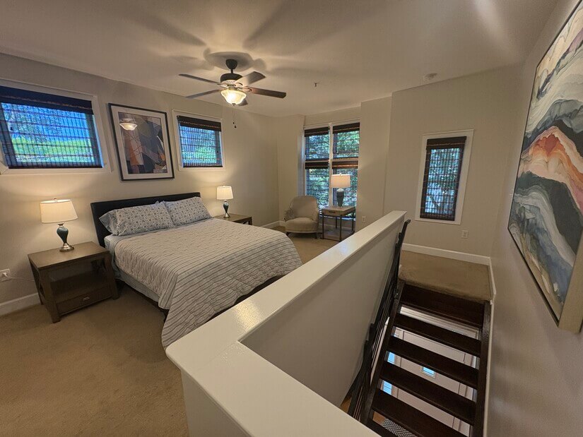 Beautiful brightly lit Bedroom