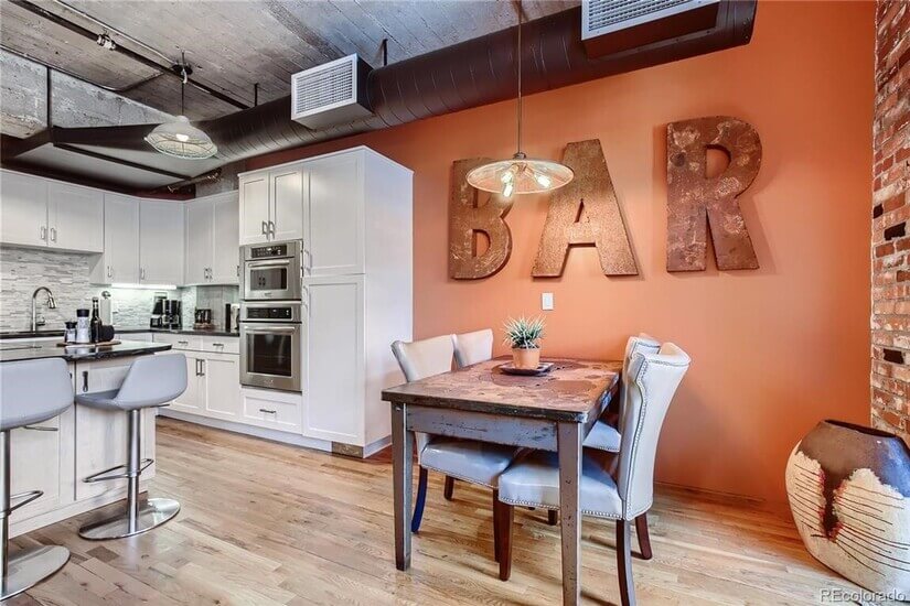 1 Bedroom Condo at Icehouse