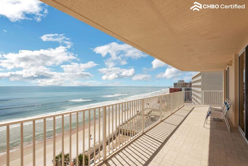 Luxurious Oceanfront MidTerm Rental